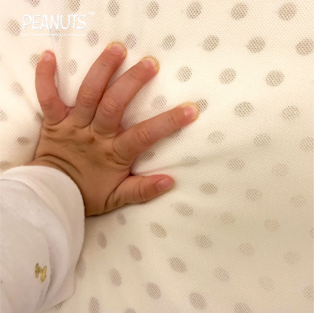 SNOOPY 100%天然嬰兒乳膠透氣枕-含布套(多色可選)